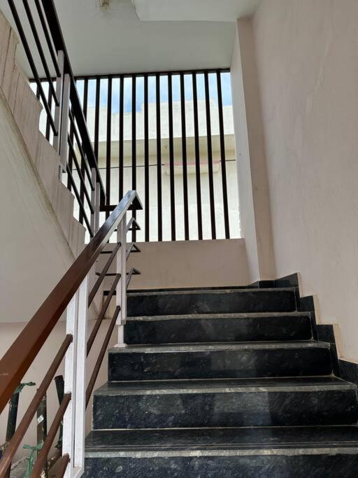 Krishna Homes Bangalore Bagian luar foto